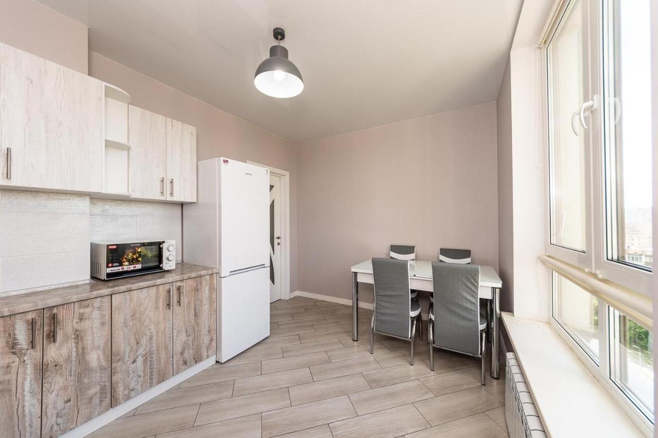 Apartment метро вирлиця Kyiv