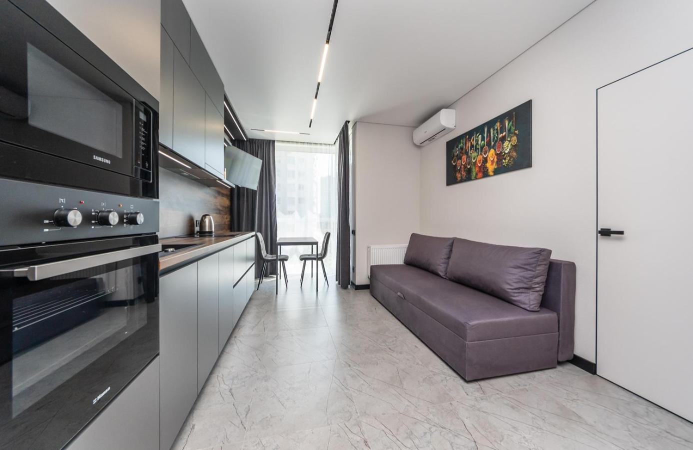 Apartment метро вирлиця